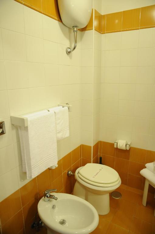 Hotel Fly Casoria Quarto foto